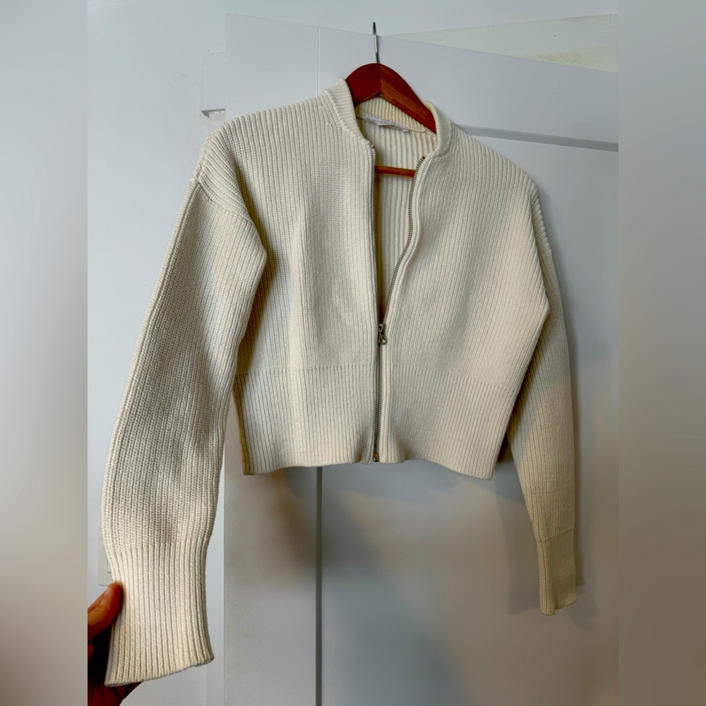 Everlane - Cropped Bomber Style Sweater - Cream - Small